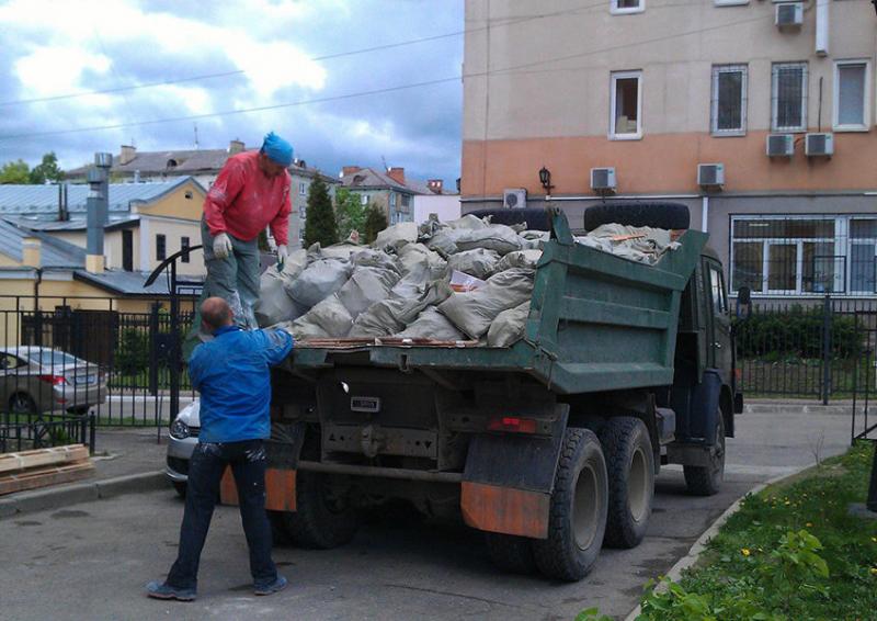 Вывоз мусора из новостройки в Переславле-Залесском – ПроМусор, контейнеры, уборка и грузчики от 2180 руб